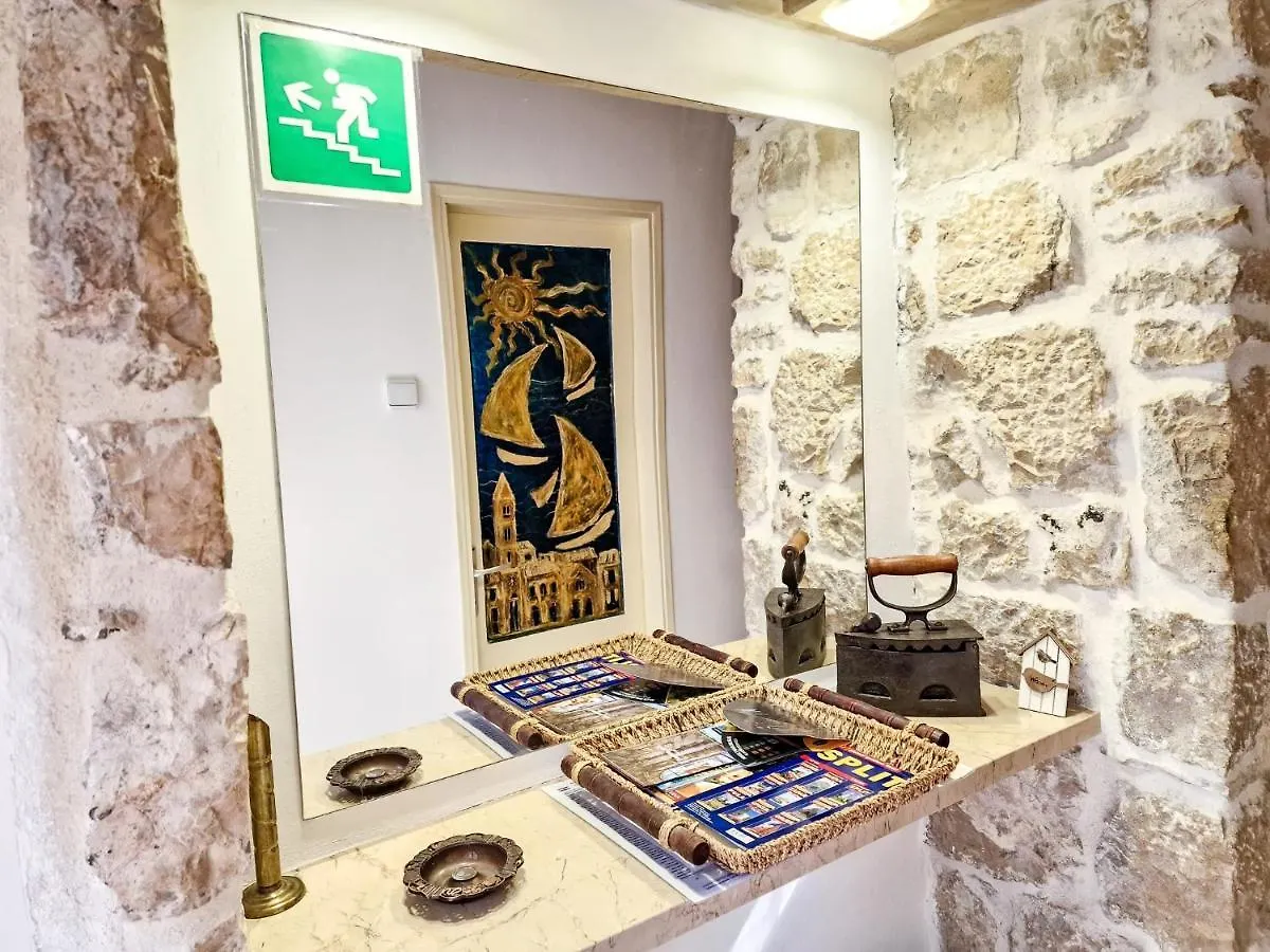Jackie'S Little Stone House Apartment Split Croatia