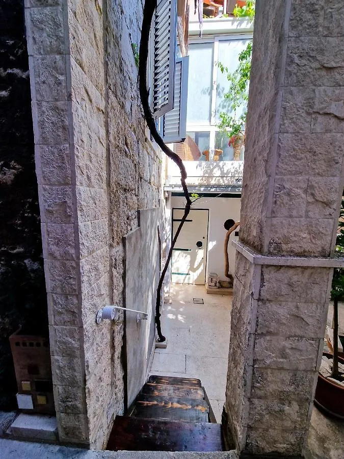 Jackie'S Little Stone House Apartment Split Croatia